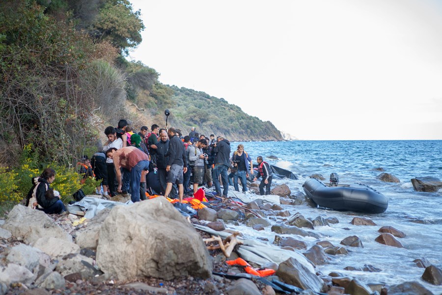 Flyktingar fortsätter att komma till de grekiska öarna.        Bild: Ben White/CAFOD