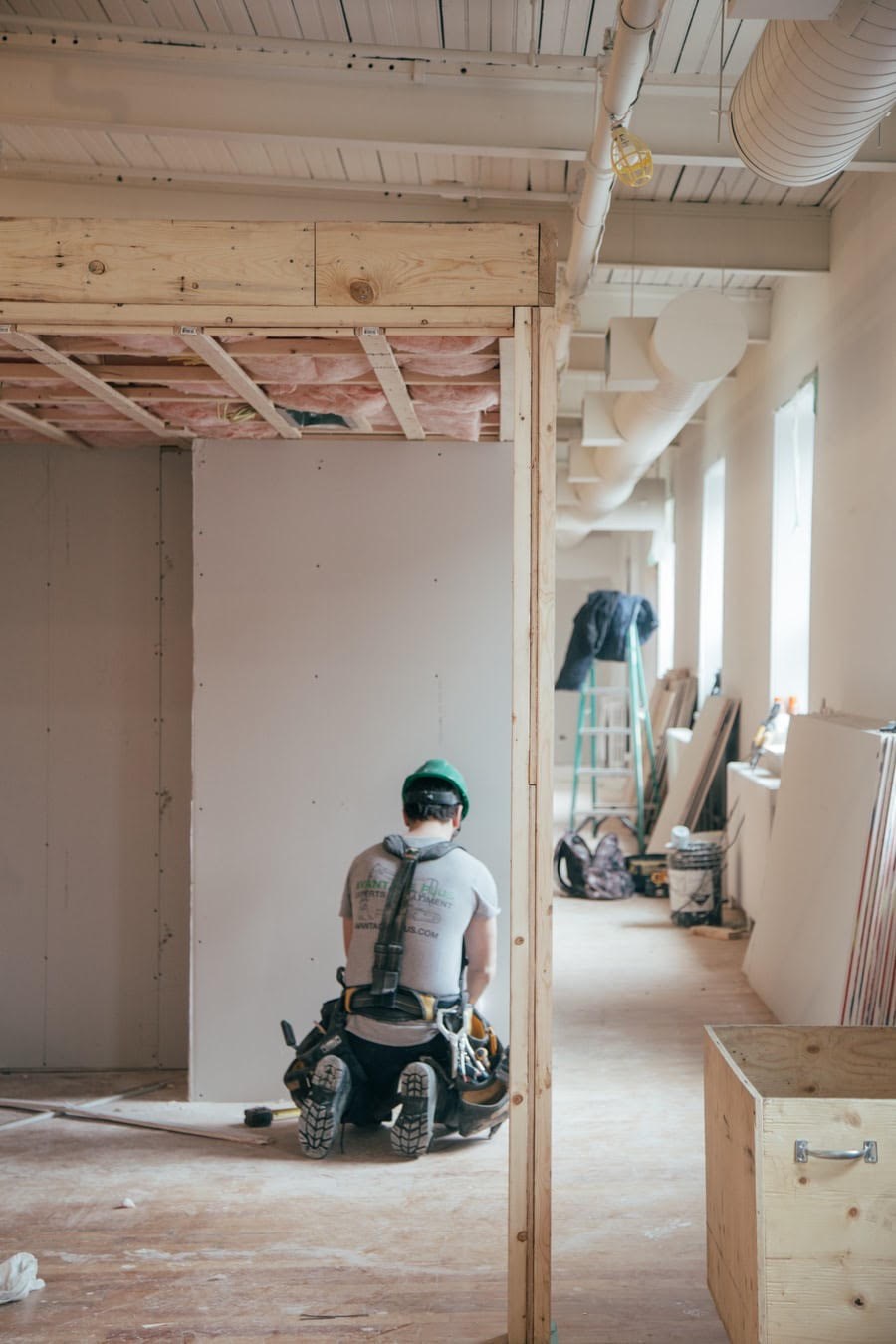En stor del av arbetskraften inom byggbranschen i Europa utgörs av migrantarbetare. Foto: Caritas.